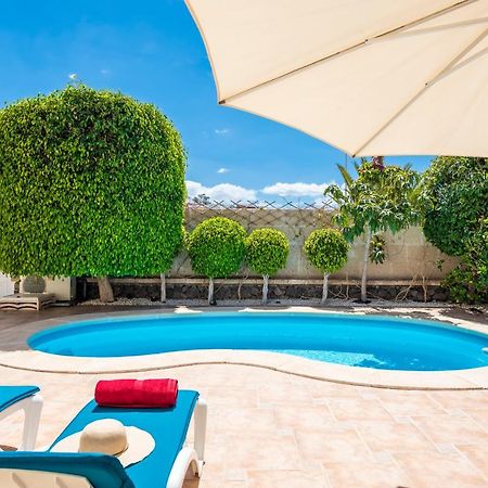 Beautiful Villa Anna With Heated Pool Costa Adeje  Dış mekan fotoğraf